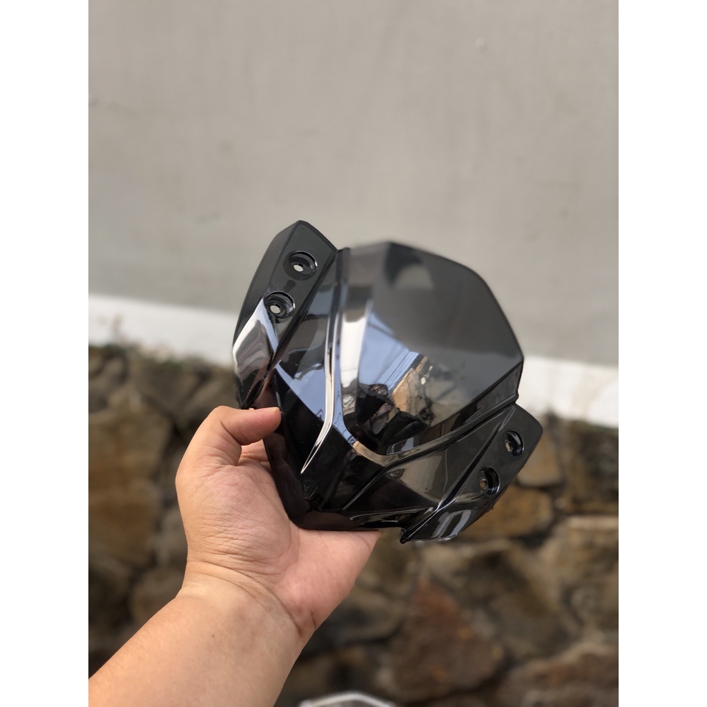 Mão LC135 V7