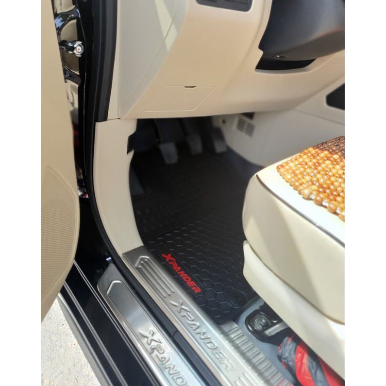 Lót sàn theo xe Xpander