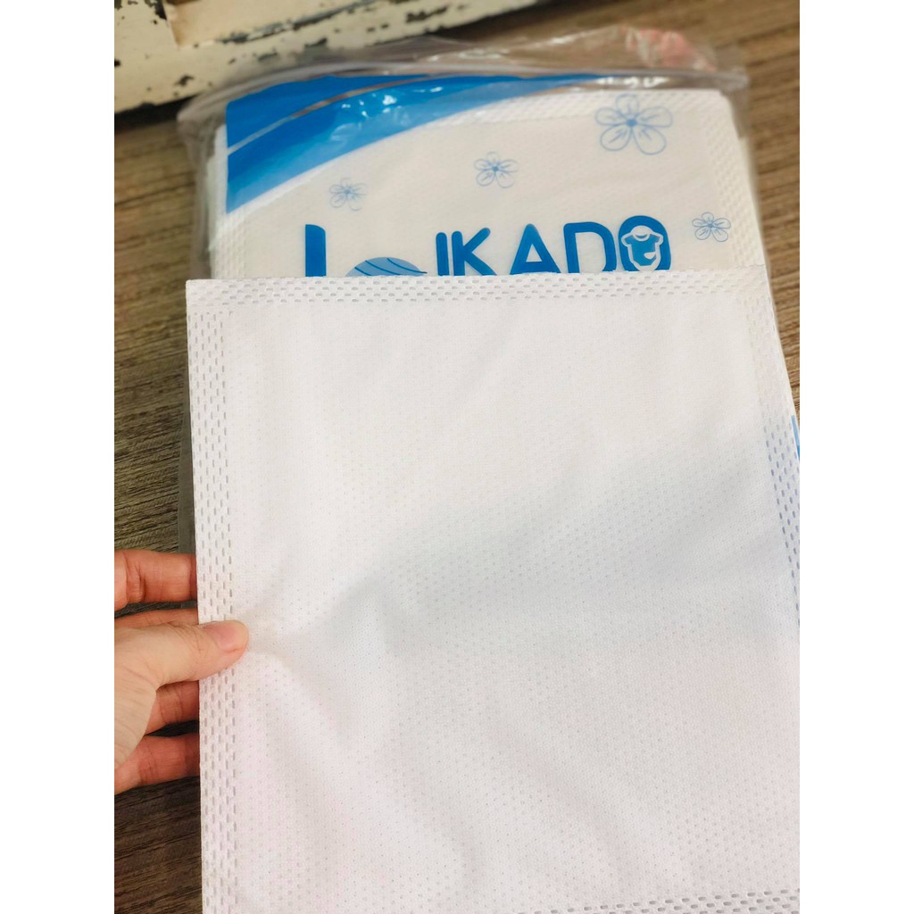 Tấm lót phân su sơ sinh Likado