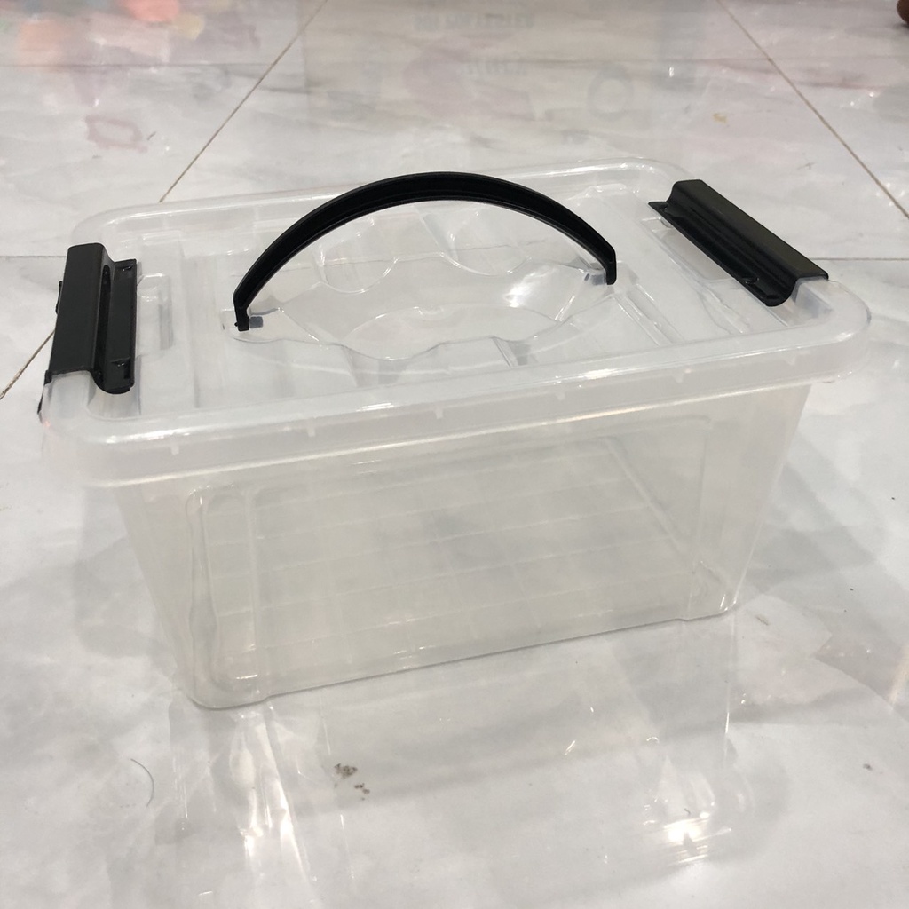 Thùng Nhựa 5000ml (5 lít) Trong Suốt Đựng Đồ Đa Năng có Quai Xách - Kích thước thùng : 28 cm - 20 cm - 14.5 cm