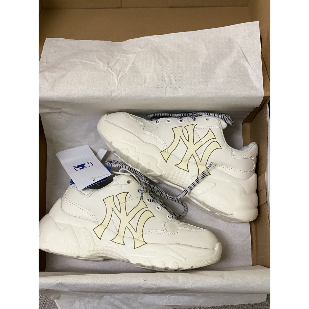 ⚡️GIÁ SỐC⚡️[Ảnh thật do shop tự chụp 100%] Giày MLB NY Vàng Cao Cấp Tăng Chiều Cao fullbox | BigBuy360 - bigbuy360.vn
