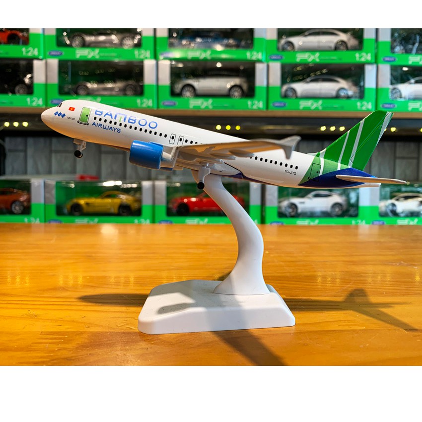 Mô hình máy bay Airbus A320 Bamboo Airlines Everfly 20cm hãng Aircraft Model
