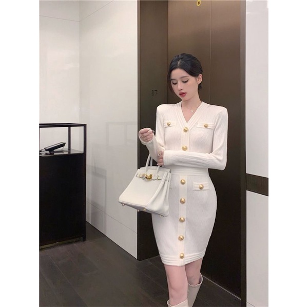 Order 2-3 tuần váy len dáng suông