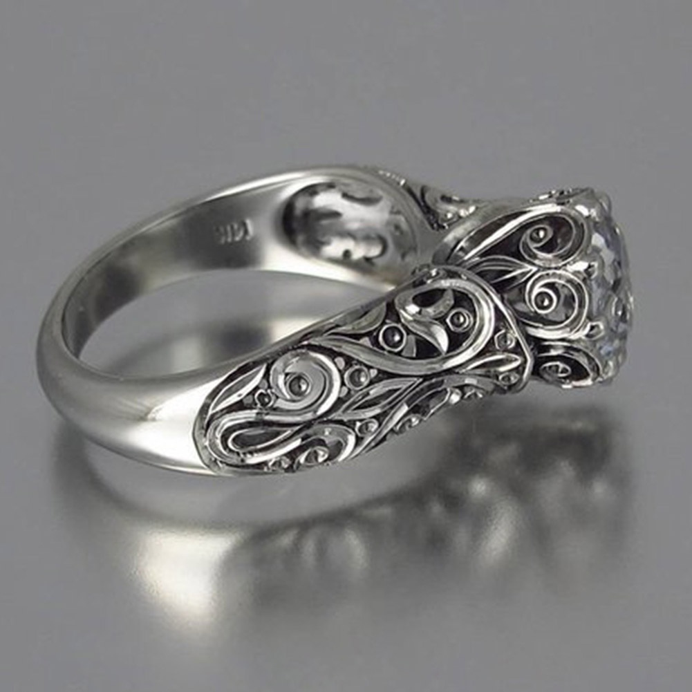 Nhẫn Hợp Kim Hình Số 8 Đính Đá Thời Trang Cho Nữ