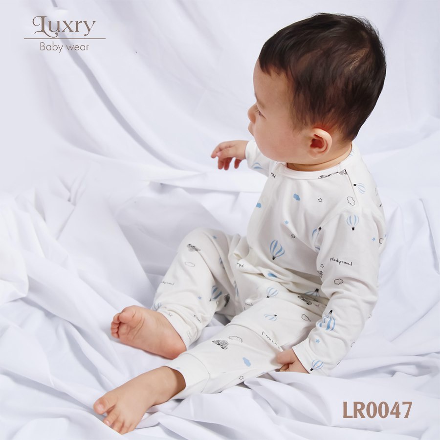 Vòng dâu tằm Luxry may mắn, bình an cho bé yêu