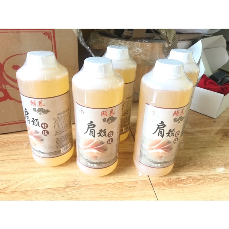 Tinh dầu chuyên sâu vai gáy