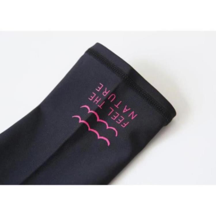 Có sẵn lẻ áo bơi nữ dài tay đen chữ đỏ FEEL THE NATURE 👙 sexy  ཾ '  ཾ ་ xịn | BigBuy360 - bigbuy360.vn