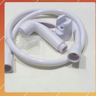Bộ xịt vệ sinh nhựa trắng