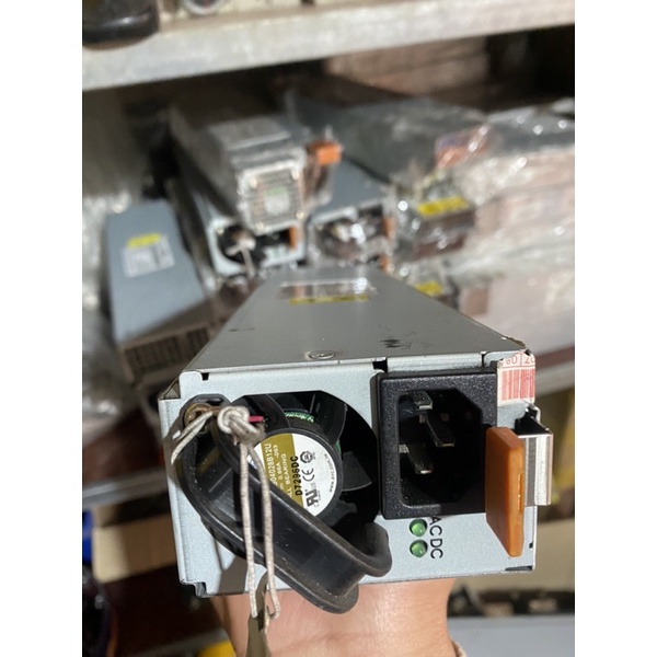 Bộ nguồn Server ARTESYN 12V 69A 828w đã kích hoạt
