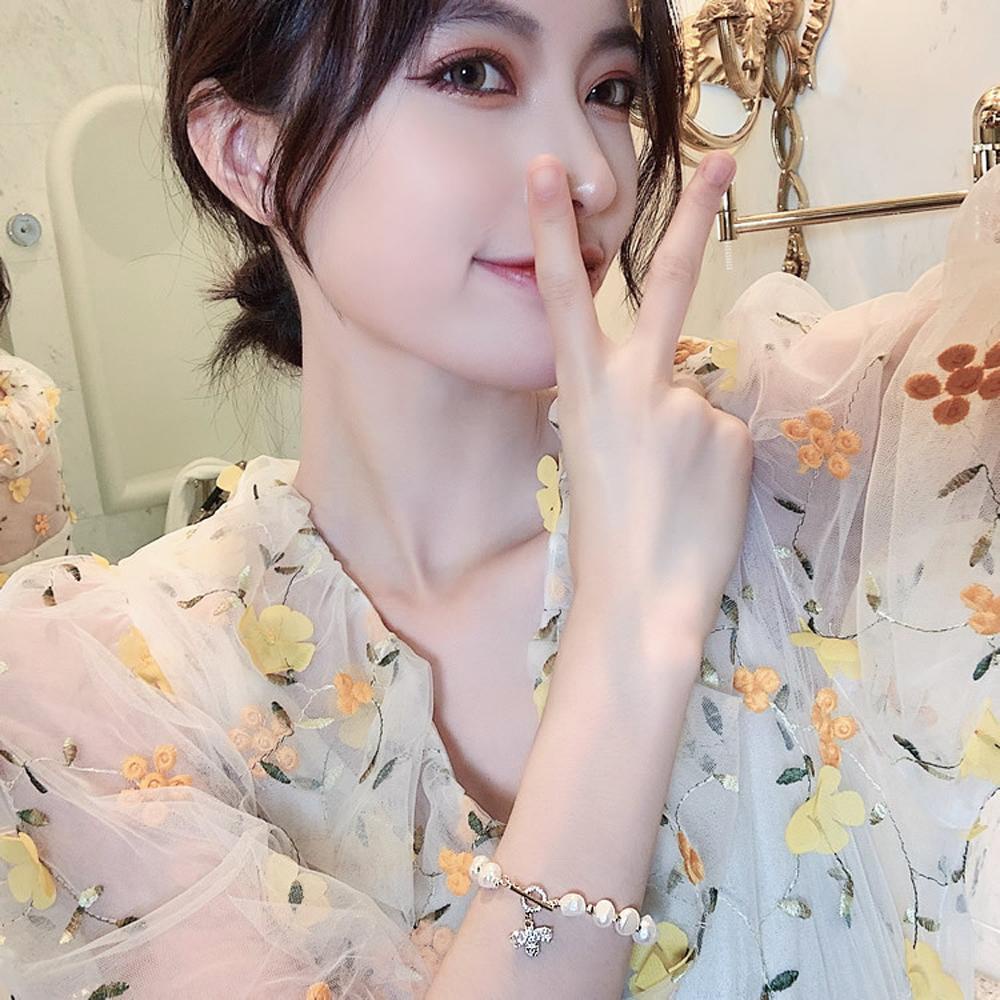 Vòng Đeo Tay Kiểu Dáng Đơn Giản Hợp Thời Trang|Mặt Dây Chuyền Thiết Kế Xinh Xắn Cho Bé Gái