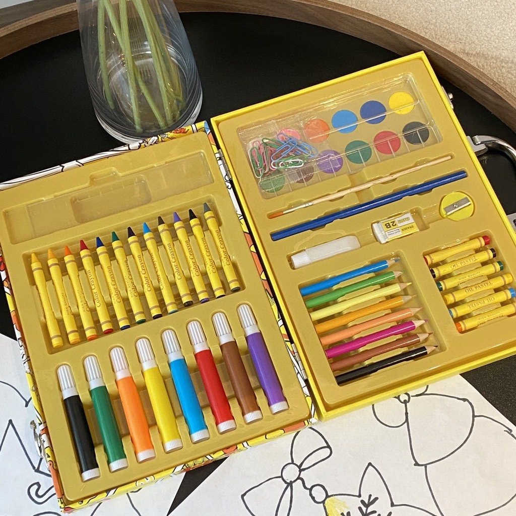 Hộp màu vẽ 67 chi tiết kèm vali hình chú vịt làm quà tặng cao cấp cho bé