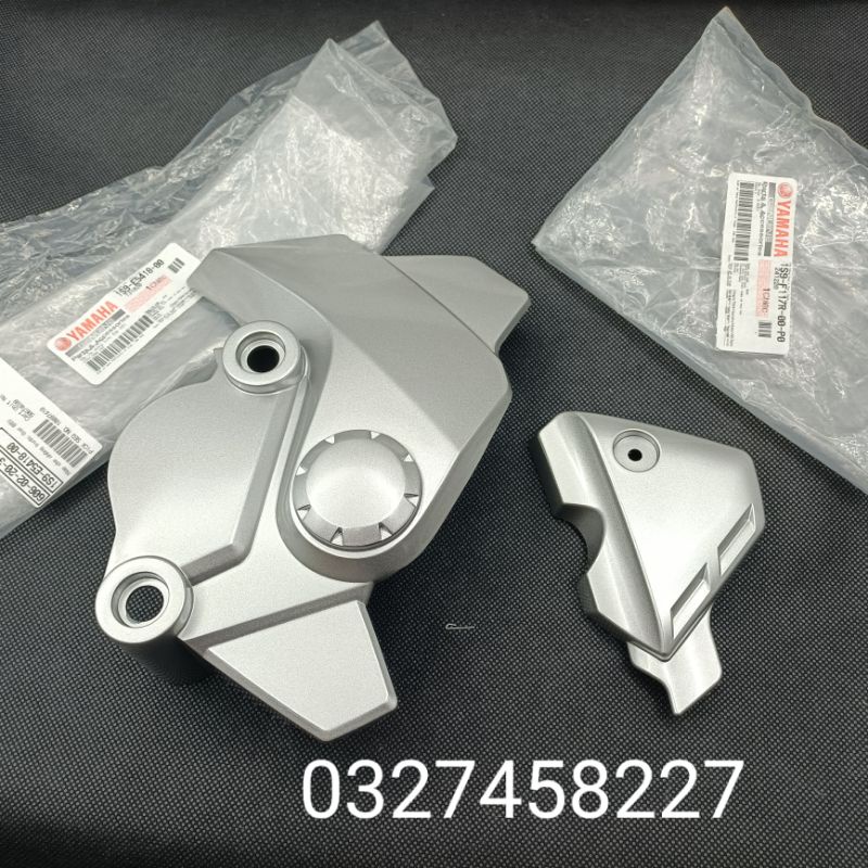 Cặp ốp nhựa che nhông mang cá, giò đạp xe EXCITER 2005-2010 bạc zin