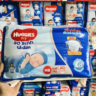 Tã dán lọt lòng Huggies NB40/NB74 ( Dành cho trẻ dưới 5kg )