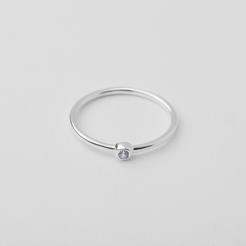 Nhẫn Bạc Nữ 925 - Thiết Kế Vành Đai Mảnh Thanh Lịch Và Đính Đá CZ Cao Cấp - KaT Jewelry