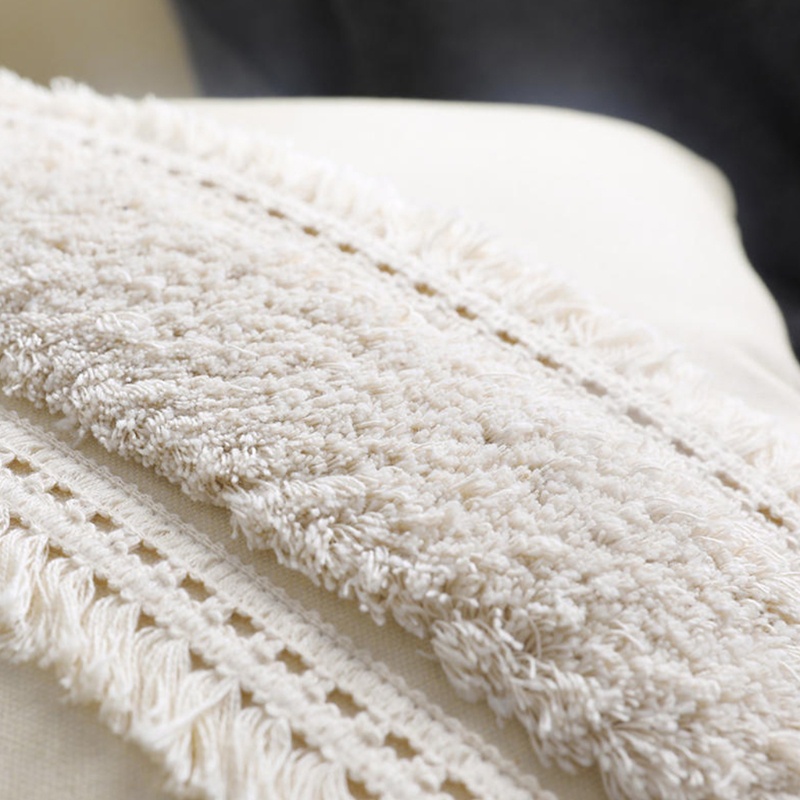 Vỏ Gối Dệt Sọc Ca Rô Phối Tua Rua Phong Cách Boho