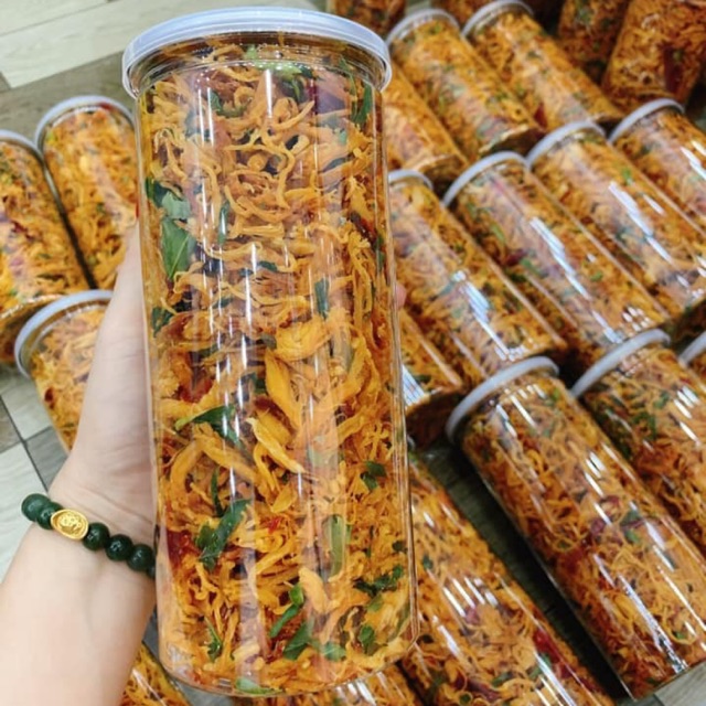 Hủ pet khô gà lá chanh ngon