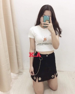 Áo croptop hoa cúc to