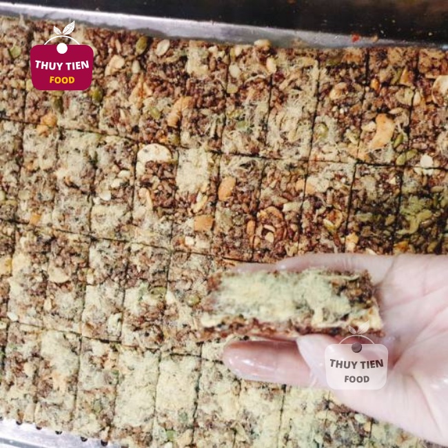 Thanh cơm gạo lứt dinh dưỡng chà bông, rong biển, siêu hạt THUY TIEN FOOD, Hũ 290g