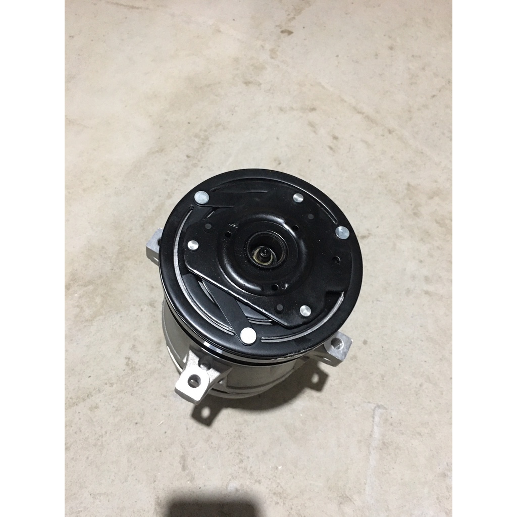 Lốc điều hoà dùng cho xe máy xúc Deawo máy xúc Vovol huyndai doăng đồng tiềnn 24V