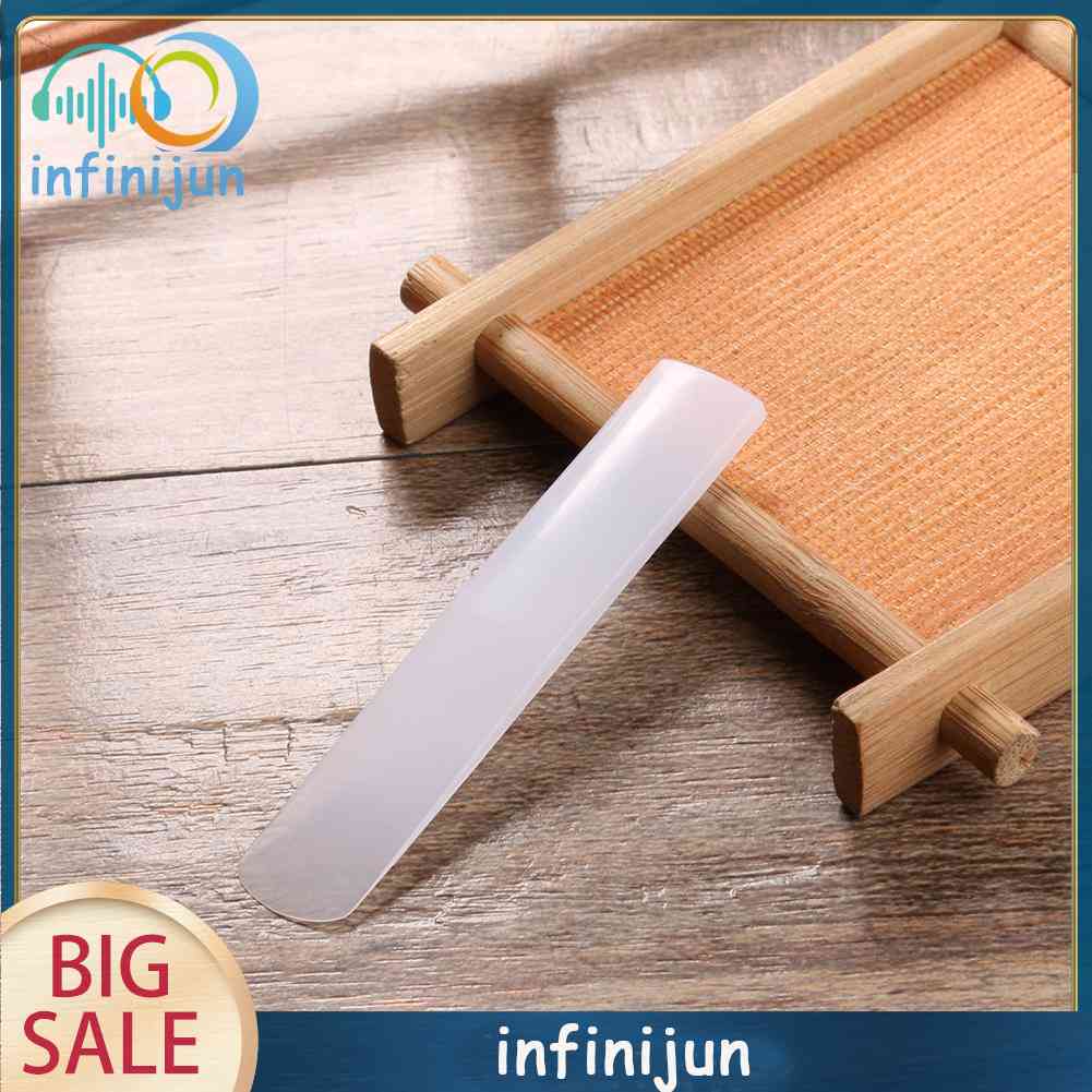 Kèn Saxophone Bằng Nhựa Chuyên Dụng Chất Lượng Cao