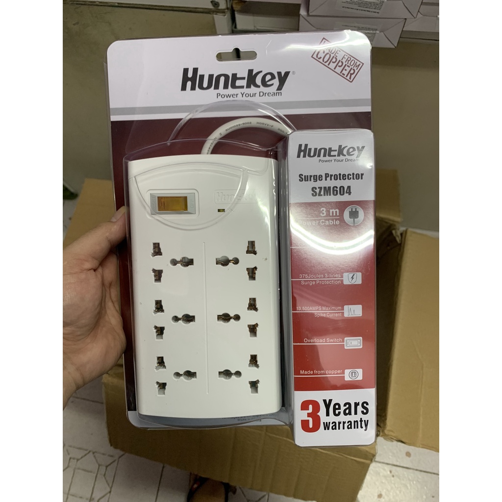 Ổ Điện Huntkey 5 chấu cao cấp PZC504 hàng chính hãng