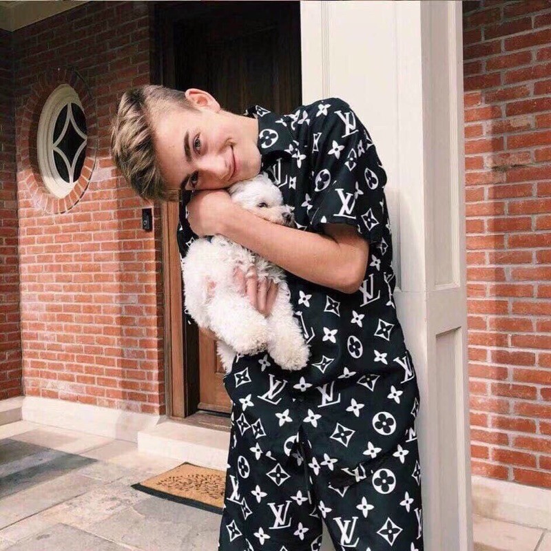 Bộ LV Lụa Hot Hit | BigBuy360 - bigbuy360.vn