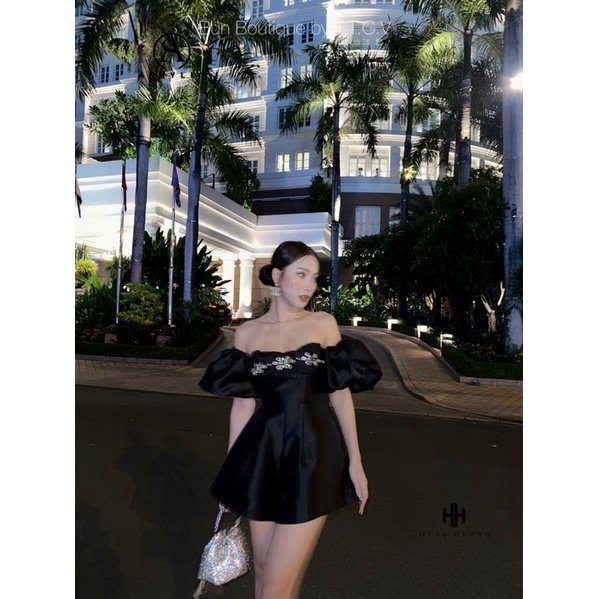 JUMPSUIT TAFTA ĐÍNH ĐÁ TAY BỒNG CAO CẤP