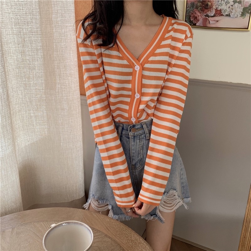 【ZHELIHANGFEI】Áo Cardigan Dệt Kim Tay Dài Dáng Rộng Lưng Cao Họa Tiết Kẻ Sọc Dễ Phối Đồ