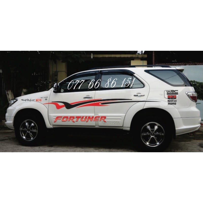 Tem Dán Sườn Xe Fortuner