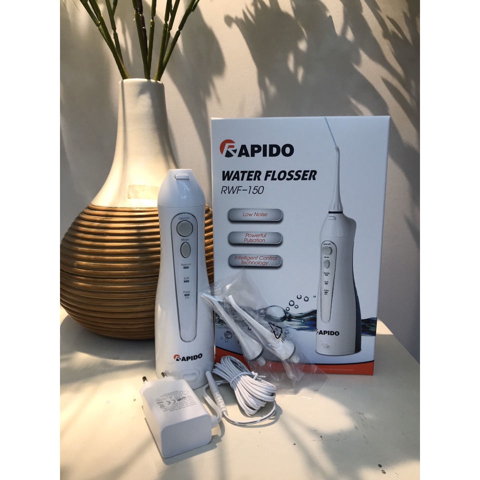Tăm nước RAPIDO RWB-300 - Máy tăm nước cầm tay công nghệ Đức làm sạch răng và mảng bám hiệu quả 3- BẢO HÀNH CHÍNH HÃNG