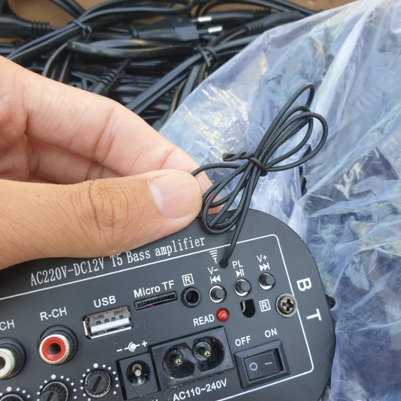 Mạch khuếch đại âm thanh bluetooh Cực Hay