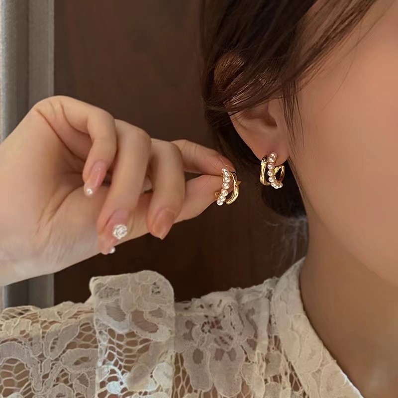 Bông tai nữ ngọc trai nhân tạo  Her Acessories  hoa tai tròn phụ kiện trang sức Hàn Quốc H122