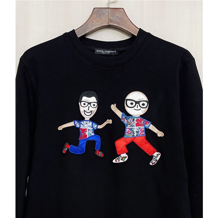 Áo sweater tay dài cổ tròn thêu hình nhân vật Zhang Zi D0LCE&GABBA mùa thu / mùa thu 2021 cho nam