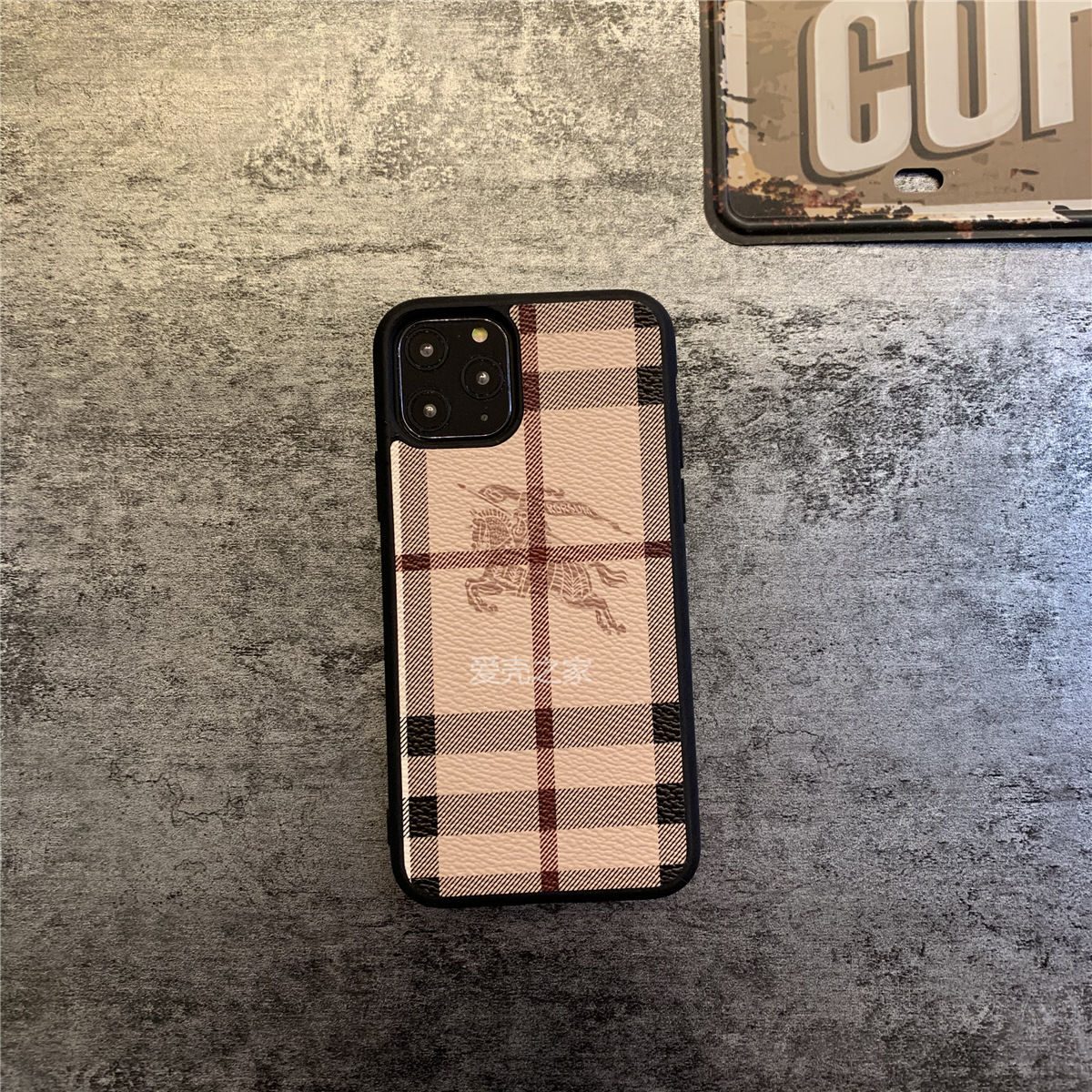 LV GUCCI BURBERRY BURBERRY Ốp Lưng Họa Tiết Đan Ô Vuông Có Dây Đeo Cho Iphone 12 Pro Max 11 Pro Max Xr Xs Max 6 6s 7 8 Plus Se 2020