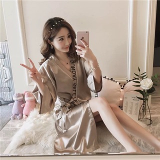 Áo choàng ngủ satin