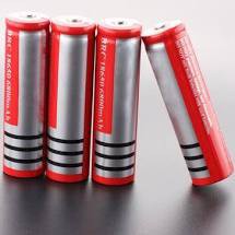 Pin dự phòng Cell Pin lithium Ultrafire 18650 5800mAh dùng cho đèn pin, quạt mini, đồ điện gia dụng siêu chuẩn