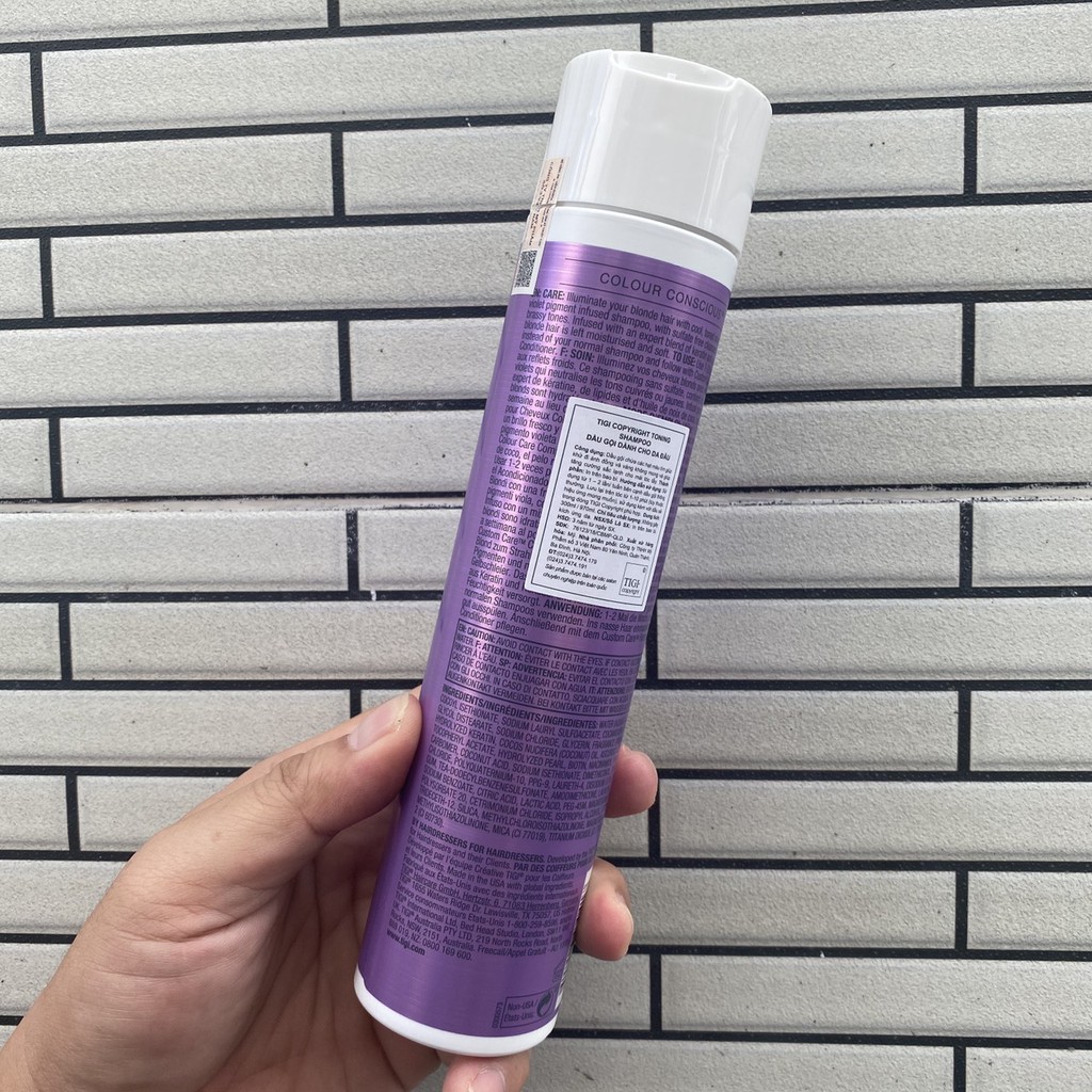 Dầu gội tím khử vàng dành cho tóc tẩy Tigi Copyright Toning Shampoo 300ml