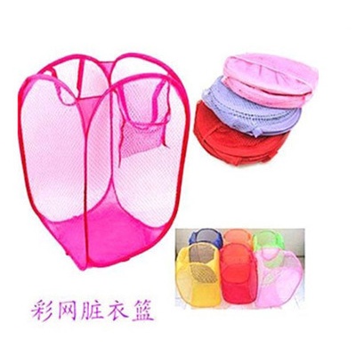 Giỏ lưới đựng đa năng gấp gọn được giúp bạn đựng quần áo bẩn đi giặt, đựng đồ cá nhân gọn gàng, tiết kiệm