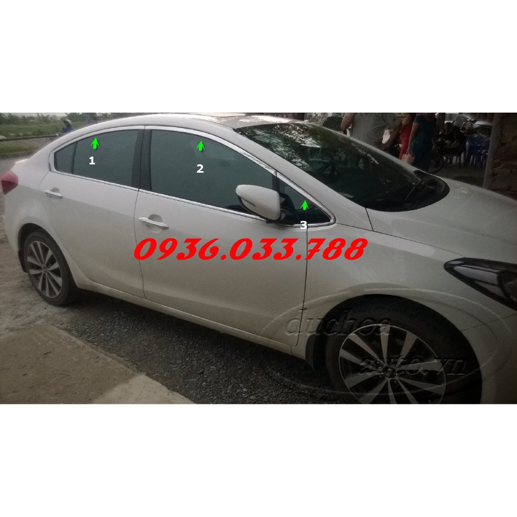 Nẹp viền cong kính Kia K3, Kia Cerato 2016-2018 bản AT