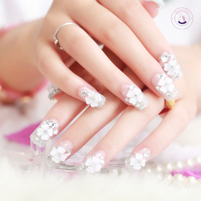 Set 24 móng tay giả họa tiết hoa 3D xinh xắn kèm keo dán dành cho cô dâu