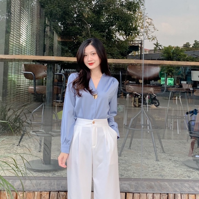 Áo sơ mi DAISY áo sơ mi nữ dài tay chất liệu lụa latin mềm mại, bóng mịn kiểu cổ V không nút (Freesize ) Mã 8016