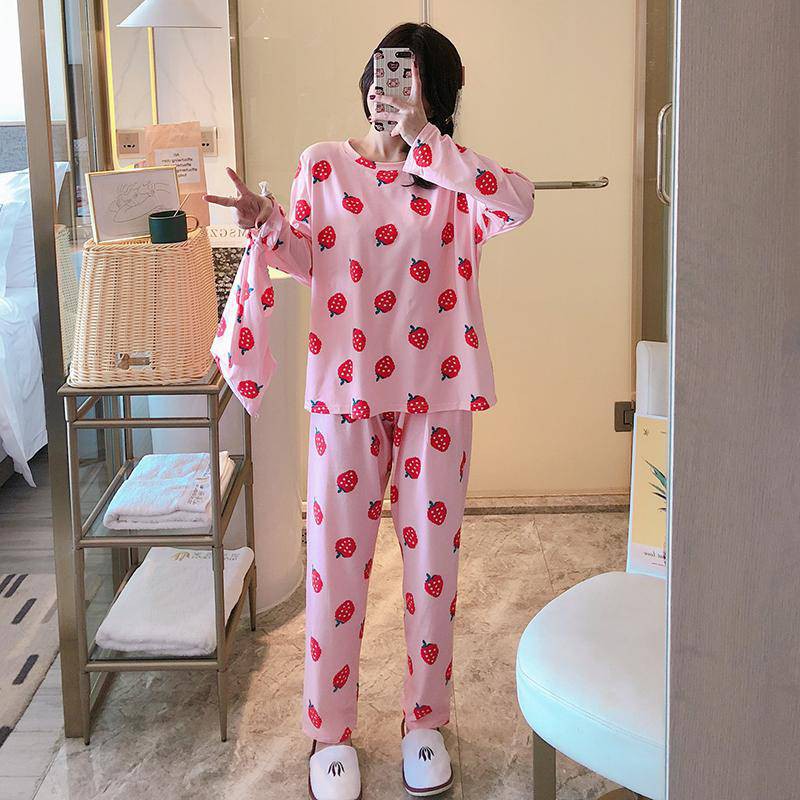 Bộ đồ ngủ in họa tiết hoạt hình dành cho nữ