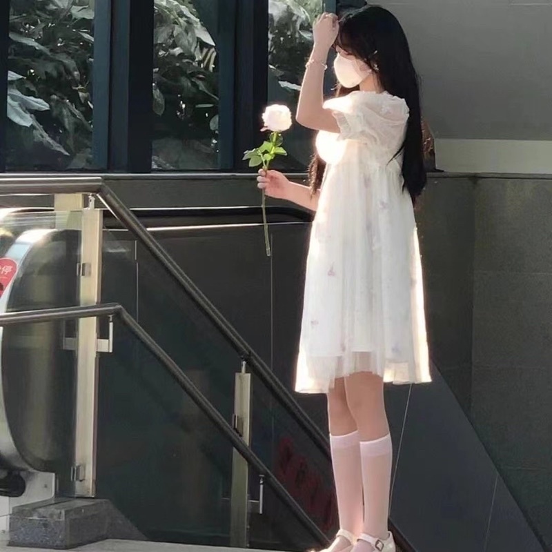 Váy babydoll cổ peter pan xinh xắn