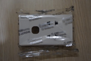 Ổ đôi 2 chấu 1 lỗ SINO