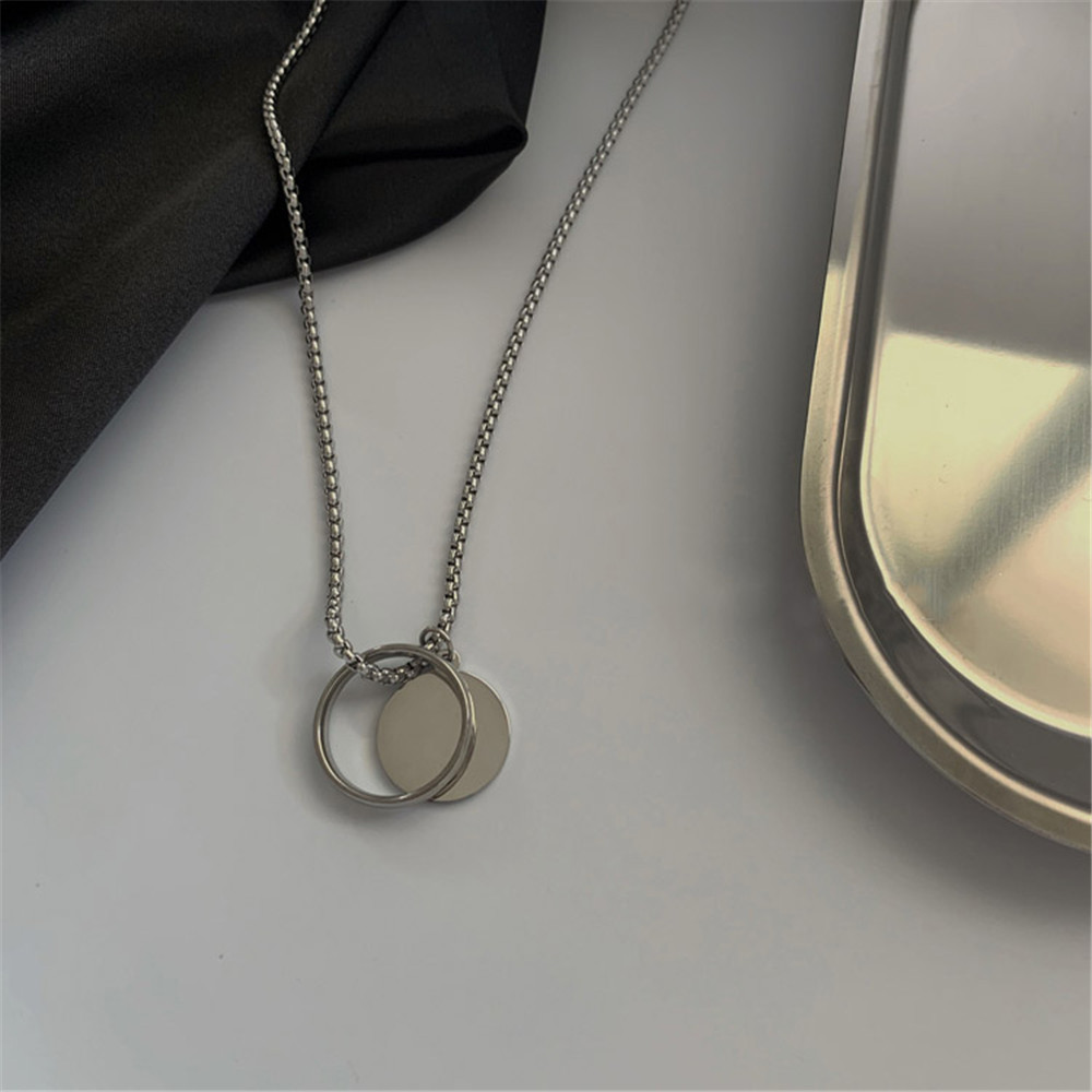 vòng cổ Mặt Hình Bé Trai Và Bé Gái Cá Tính