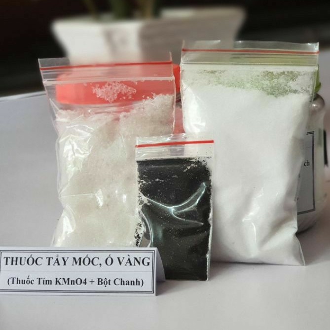 Tẩy Mốc Quần Áo Trắng và Màu Dân Gian Hiệu Quả Không Hại Da Tay