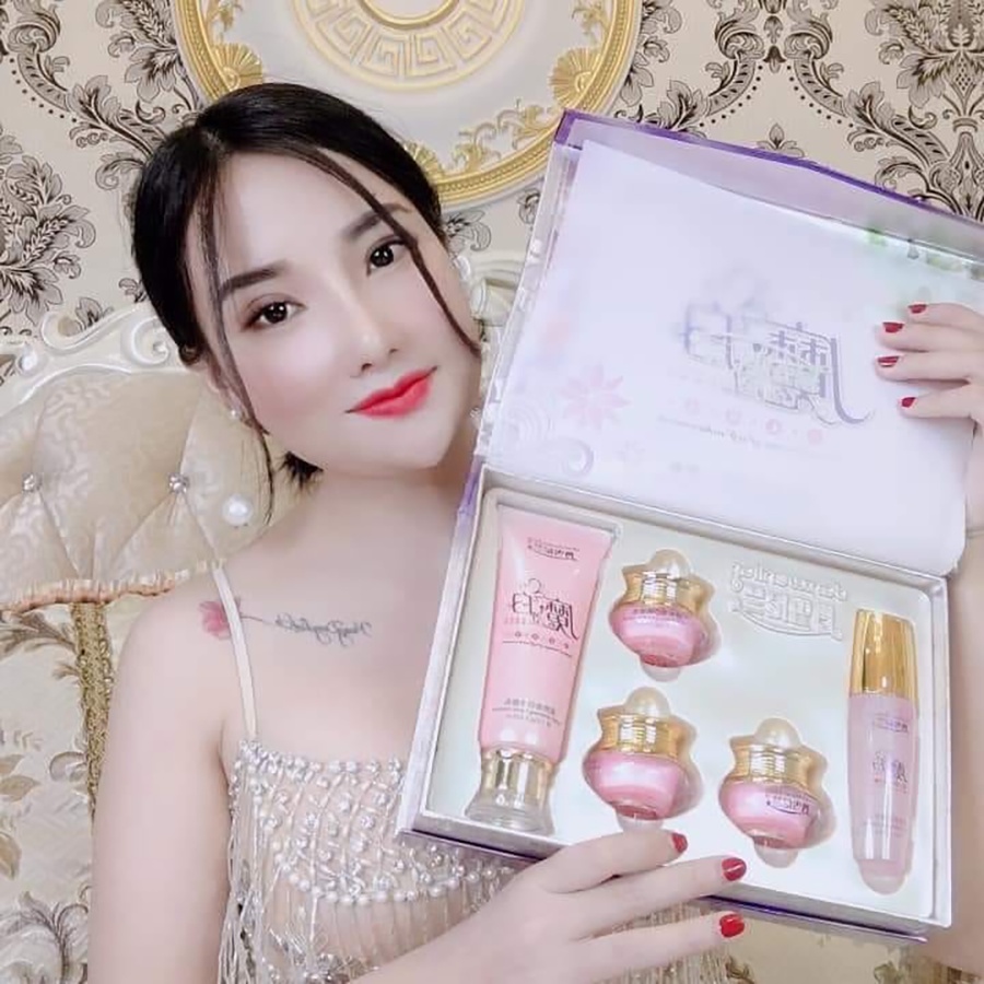 Kem hoàng cung hồng 5 in 1