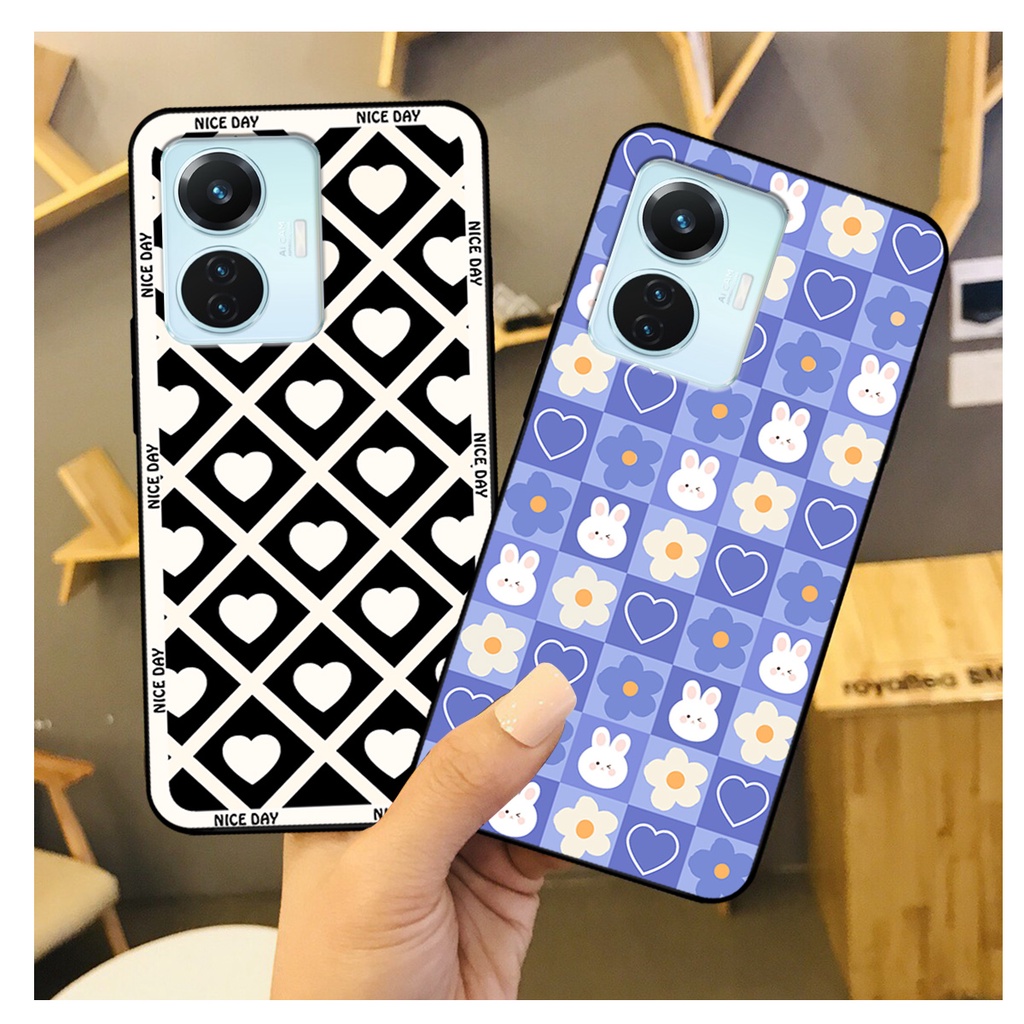 Ốp lưng Vivo Y55 2022 in hoạ tiết caro trái tim đen trắng, gấu bear cute đáng yêu