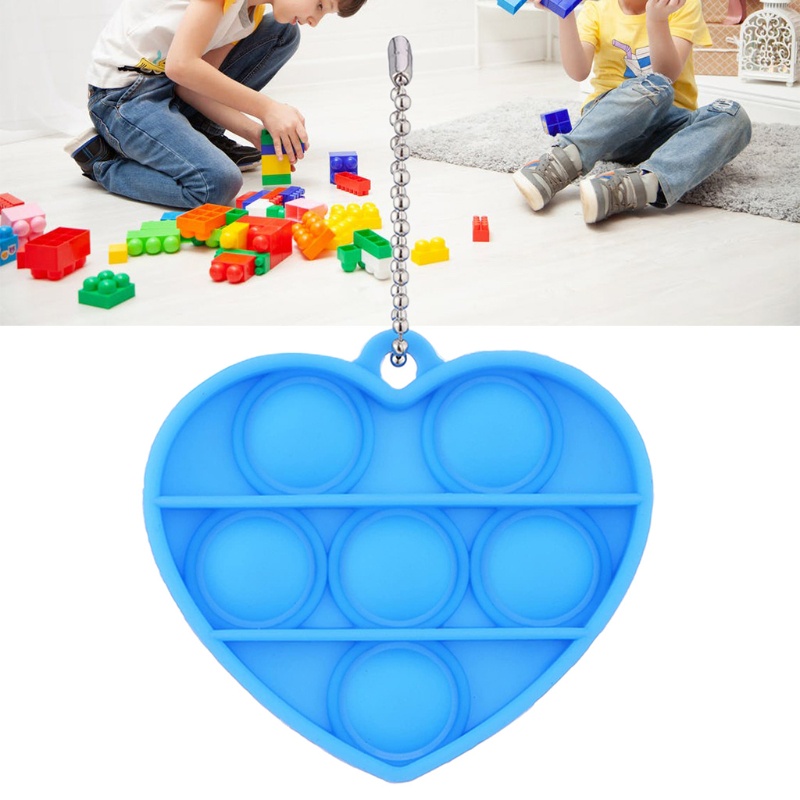 1 Đồ Chơi Bóp Giảm Căng Thẳng Hình Trái Tim Có Móc Khóa