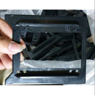 Tray nhựa / sắt gắn ssd 2.5 vào khe hdd 3.5 cho pc